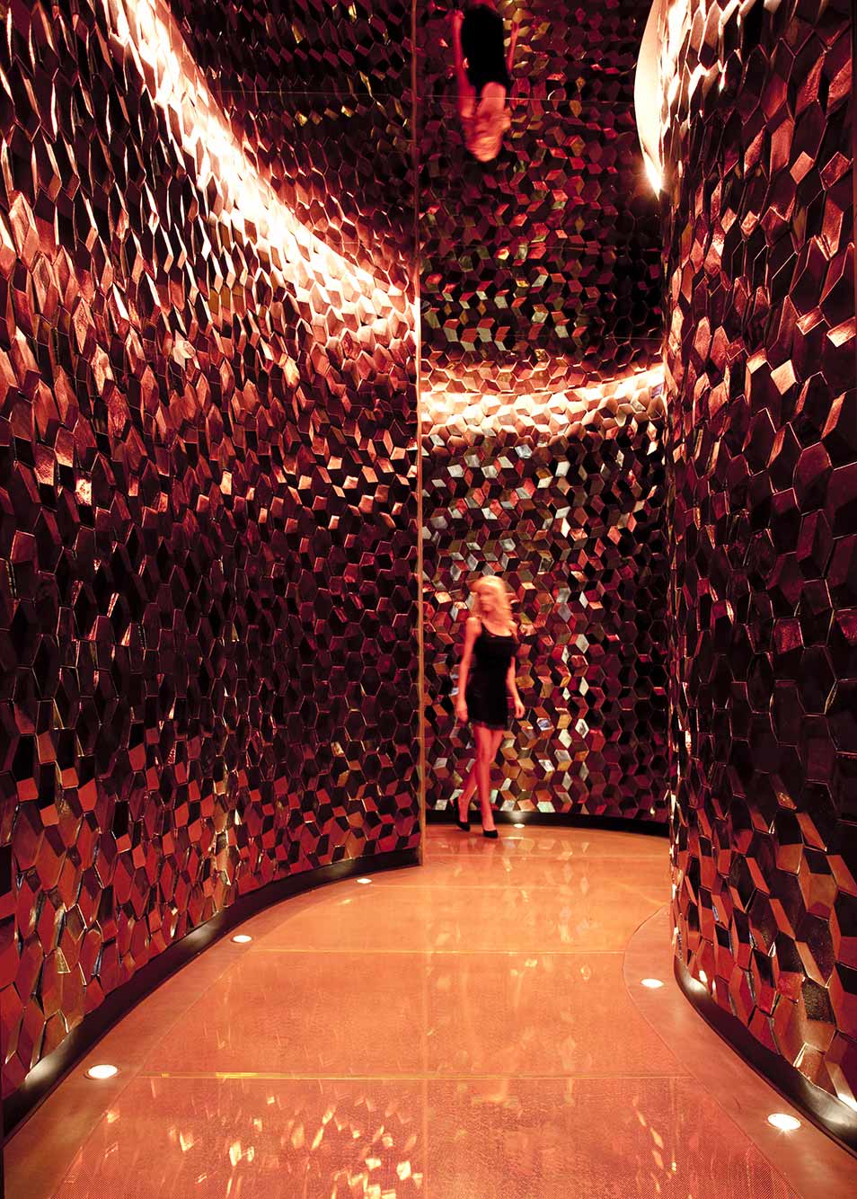 Guilherme Bez - Vanity Nightclub