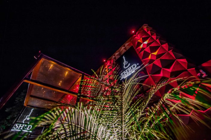 Guilherme Bez - Shed Western bar