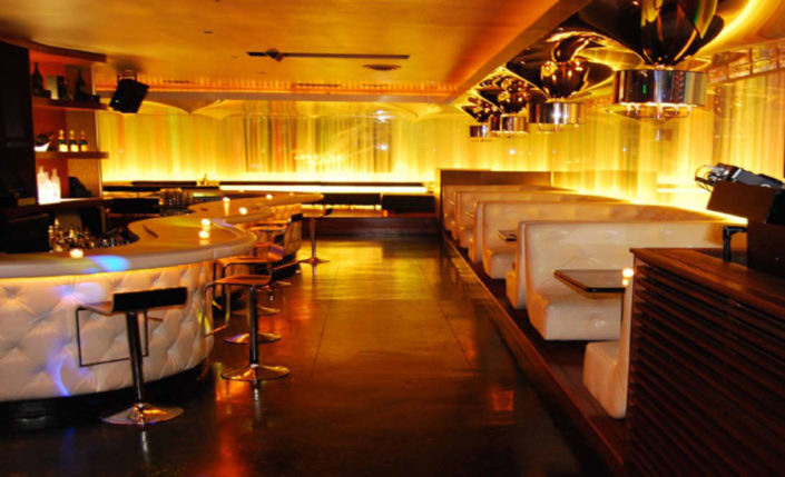 Dream Bar & Nightclub - Studio Guilherme Bez