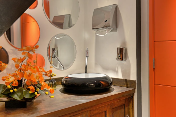 Lobert Bistro - Studio Guilherme Bez